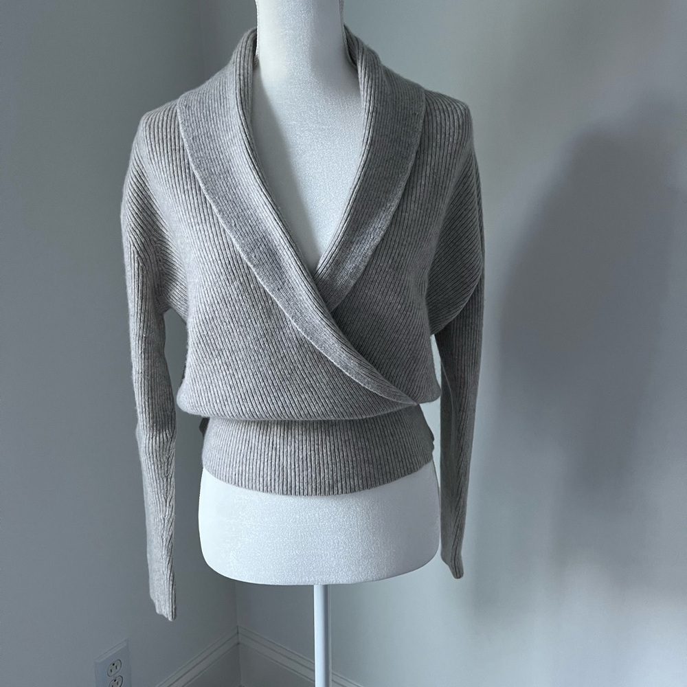 100% Cashmere Ann Taylor Sweater